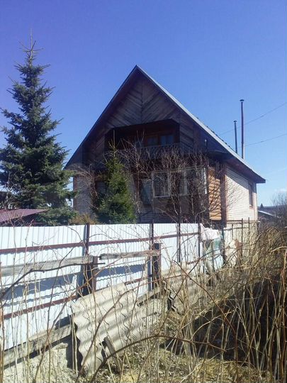 Дом 165,7 м² на участке 10,3 сот.