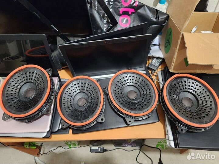 Динамики jbl Toyota Camry V70 2018-2021