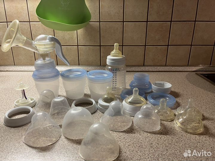 Молокоотсос + стерилизатор tommee tippee