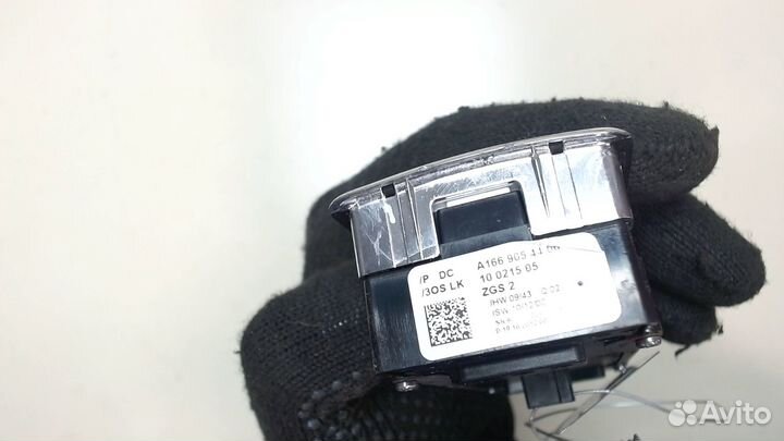 Кнопка стеклоподъемника Mercedes ML W166 2011, 201