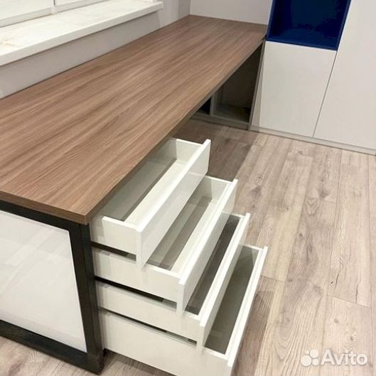 Шкаф. На заказ