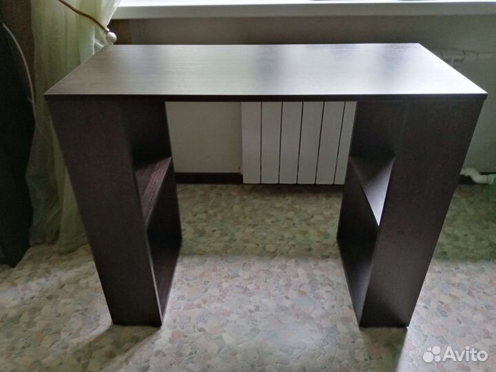 Компьютерный стол новый