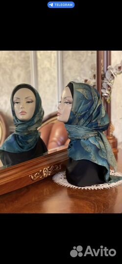 Двусторонний шелковый шарф