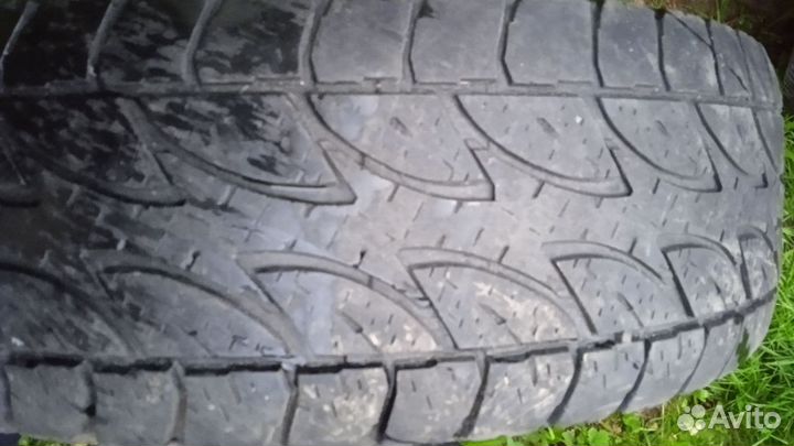 Bridgestone Dueler A/T 265/75 R16