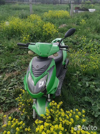 Скутер 80 кубов