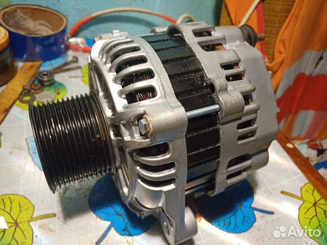 Генератор Iveco Stralis