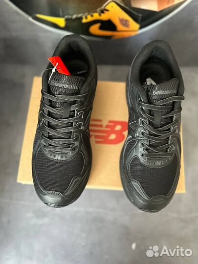 Кроссовки мужские new balance