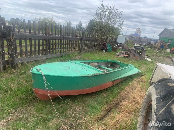 Продам лодку Казанку М