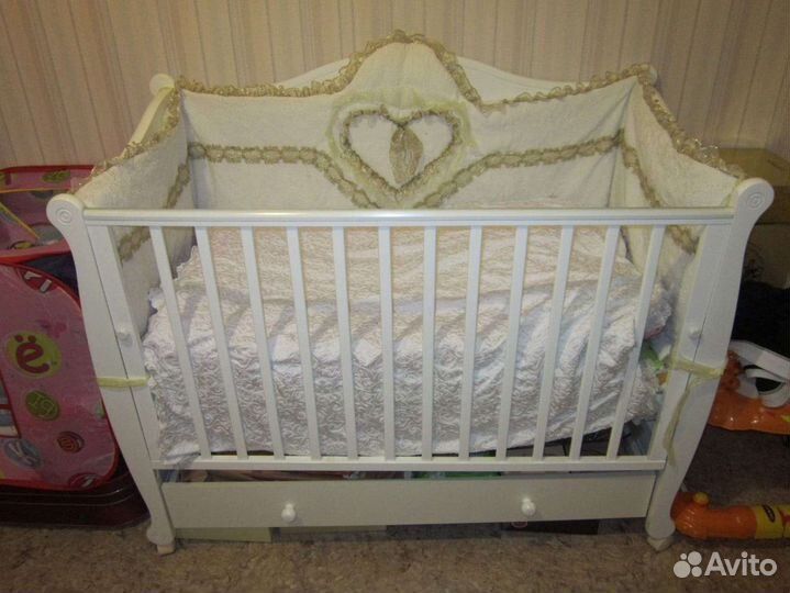 Бортики в кроватку