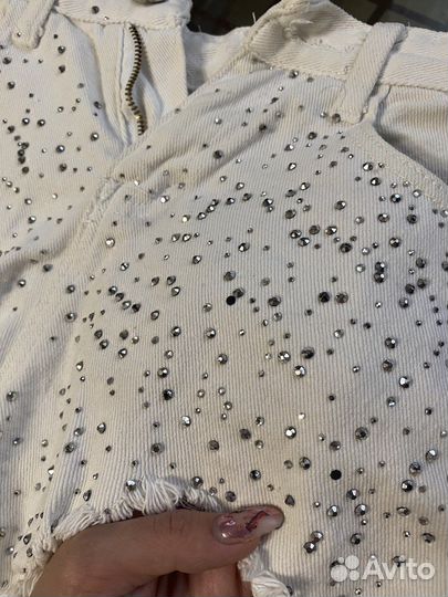 Шорты с стразами