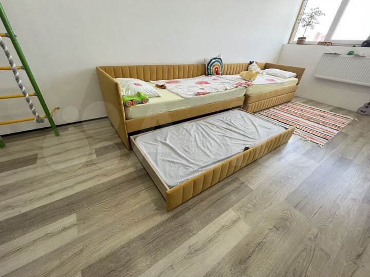 2-к. квартира, 72,3 м², 3/3 эт.