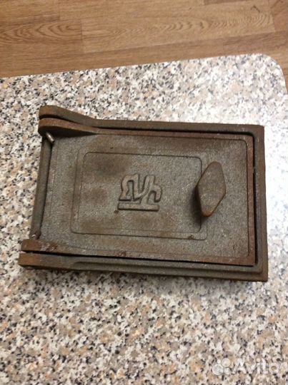 Дверца(заслона) зольная из чугуняки