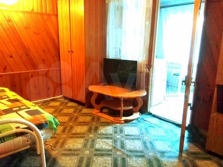 Комната 25 м², 1/2 эт.