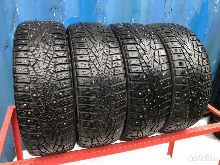Nokian Tyres Hakkapeliitta 7 205/60 R16
