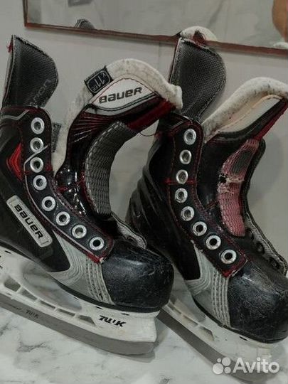 Хоккейные коньки детские Bauer vapor X100