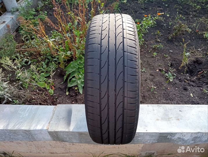 Bridgestone Dueler H/P Sport 215/60 R17