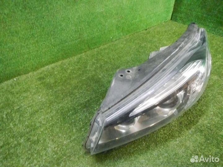 Фара левая Kia Sorento/Sorento Prime