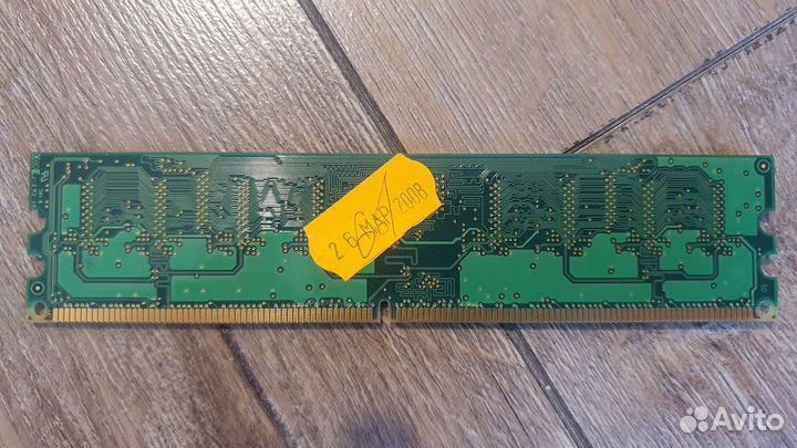 Оперативная память Samsung DDR2 1Gb 667MHz 800MHz