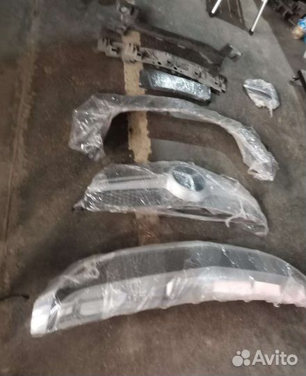 Mercedes gle w166 решетка накладка бампера