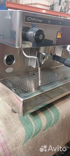 Профессиональная кофемашина