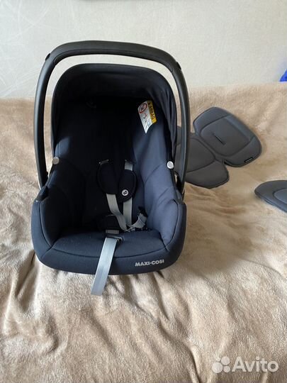 Автолюлька maxi cosi с адаптерами