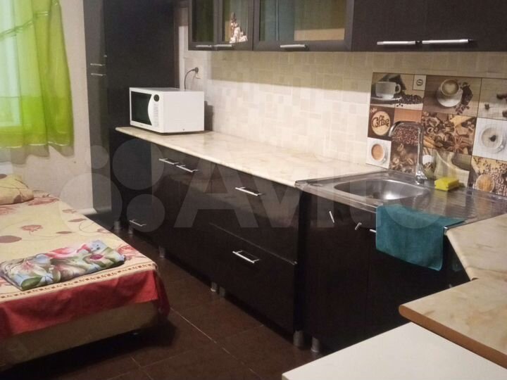 Комната 15 м² в 4-к., 1/1 эт.