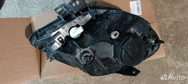 Фара левая Reno Kangoo