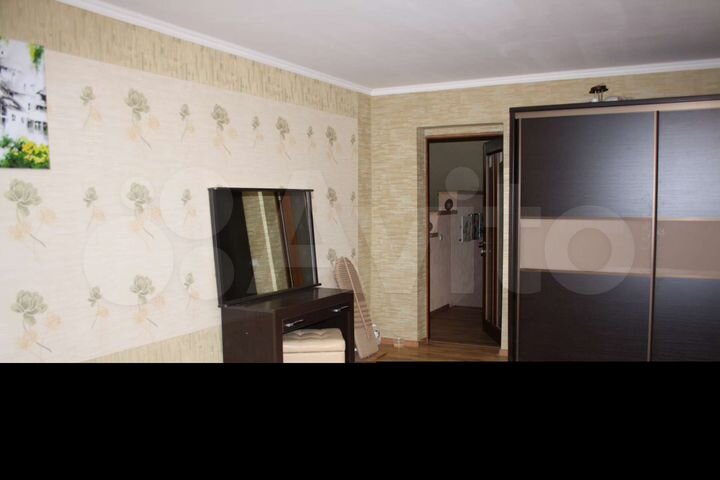 Дом 185 м² на участке 7,4 сот.