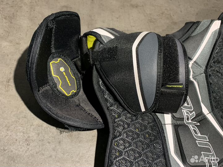 Нагрудник хоккейный bauer 2s