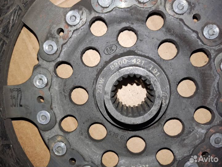 Маховик + комплект сцепления 2.0DCI Рено Лагуна 2