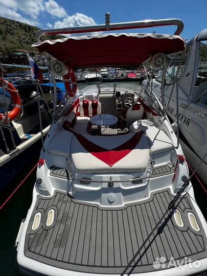 Катер Velvette 25 в Балаклаве