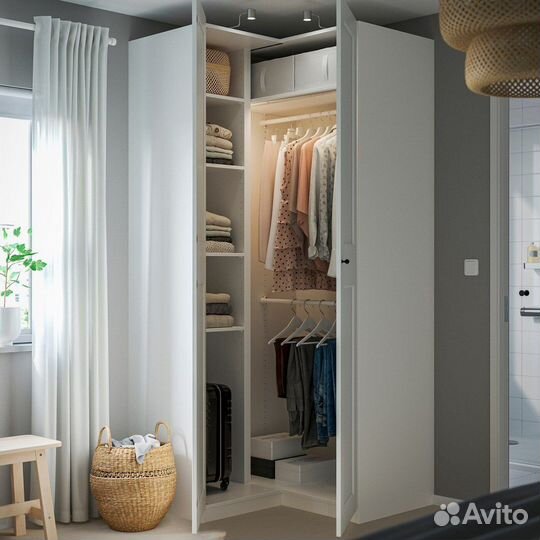 Угловой шкаф