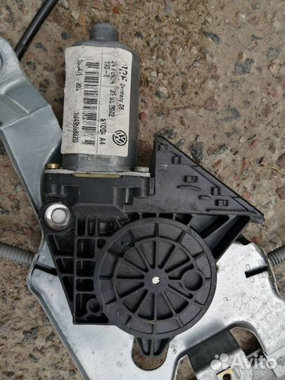 Стеклоподъемник Правый Передний Шкода Октавия тур