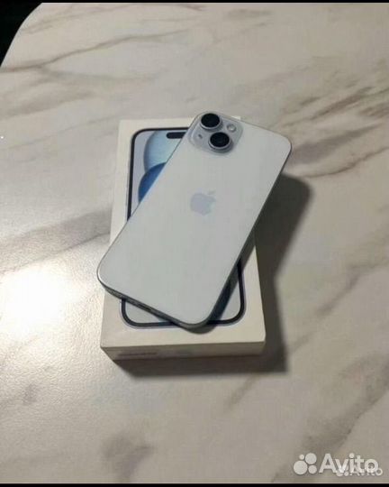 iPhone 15, 256 ГБ