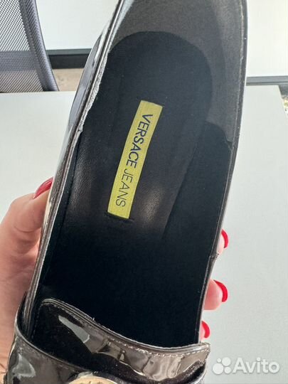 Туфли женские 37 размер Versace jeans