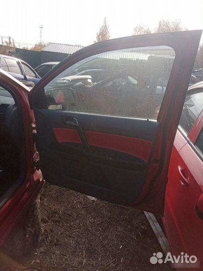 Дверь передняя Volkswagen Polo 4 2005