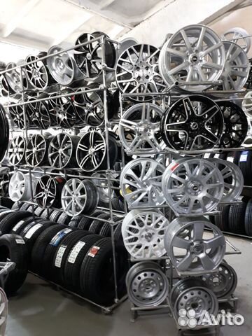 Hankook Winter i'Pike X W429A 235/60 R18 107T