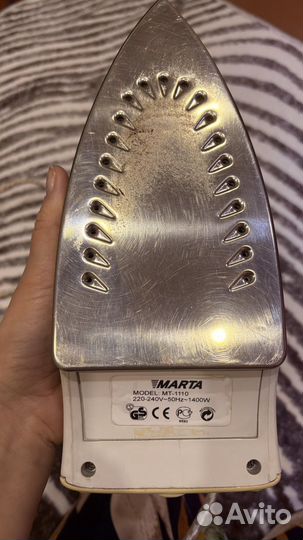 Утюг marta
