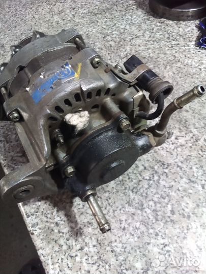 Продам генераторы 12в и 24 В на тойоту