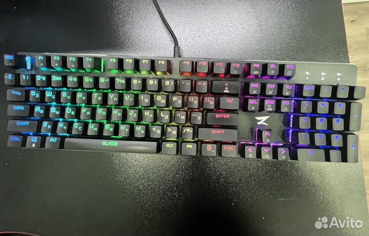 Игровая механическая клавиатура