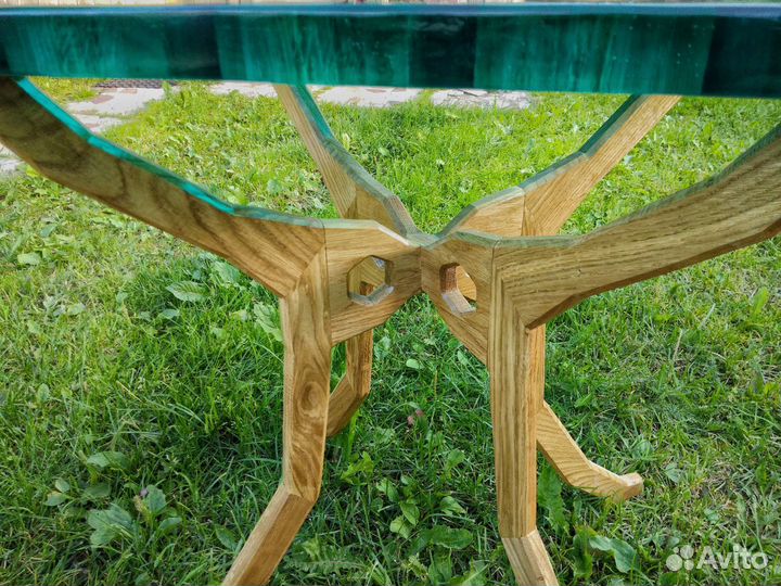 Столик из эпоксидной смолы