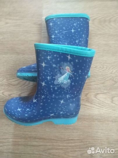 Резиновые сапожки