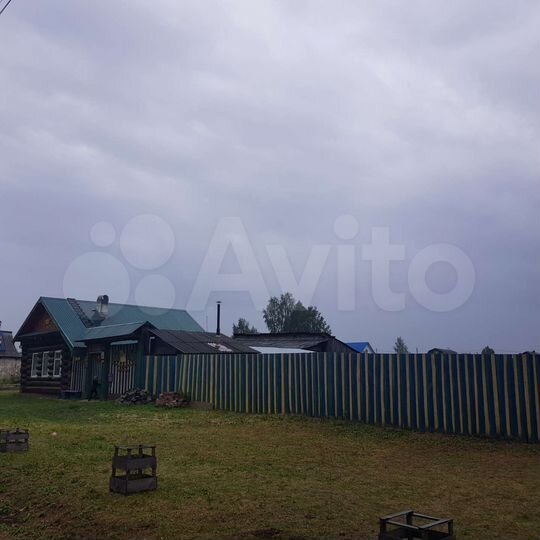 Дом 26,6 м² на участке 15,6 сот.