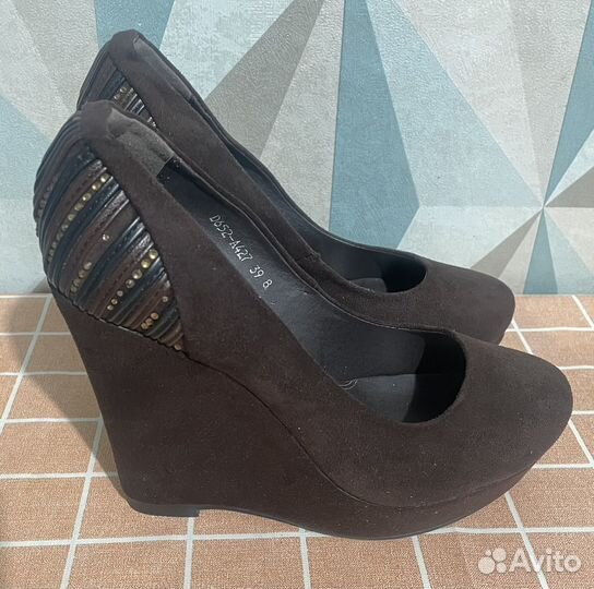 Туфли женские 39 размер
