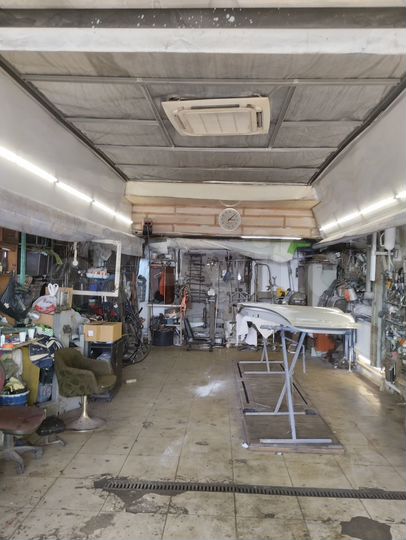 Гараж, > 30 м²