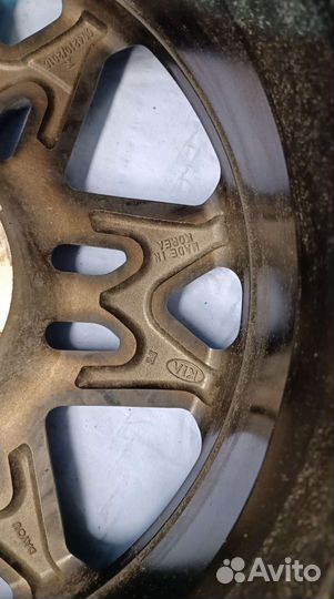 Диск литой кия Оптима R18