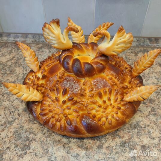 Свадебный каравай, шишки,пышки