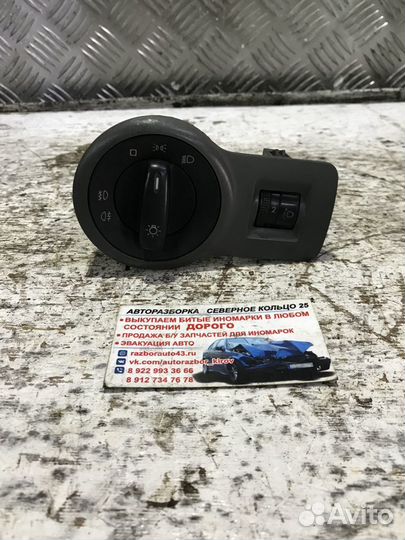 Переключатель света фар Шкода Йети Skoda Yeti