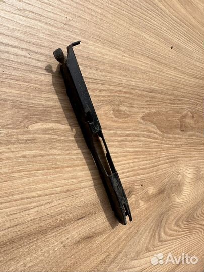 Крепление переднего правое бампера mercedes w219