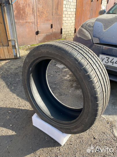 Arivo Ultra ARZ5 245/45 R19 98W